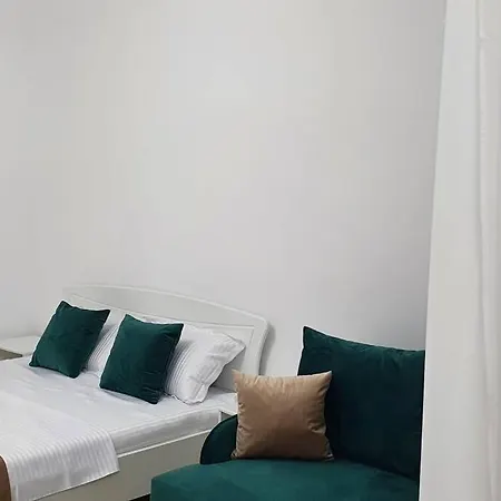 Sophie Aparthotel, 10 Meters From The Beach * Năvodari